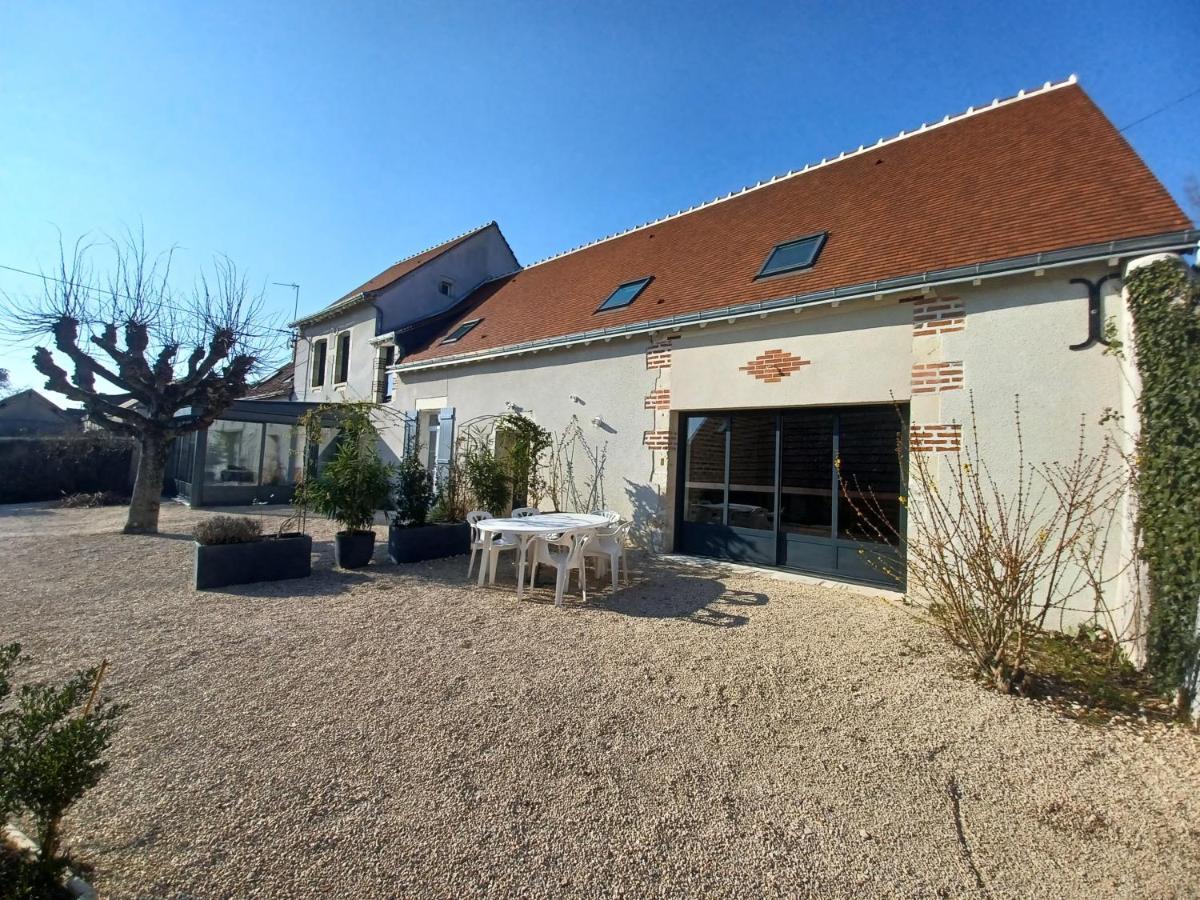 Reve De Loire Gite Au Calme Au Pied Des Chateaux De La Loire Onzain Exteriör bild
